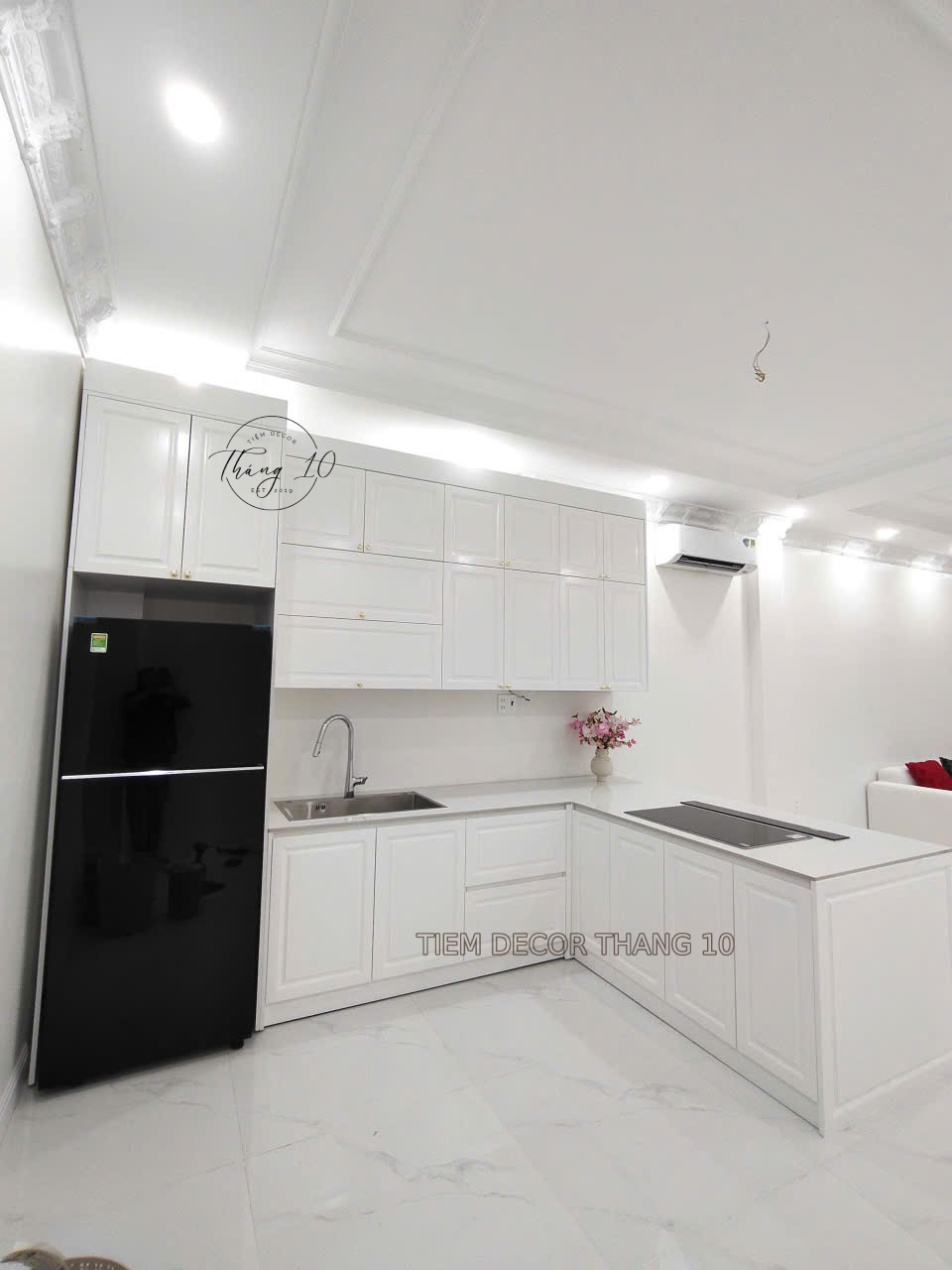 tủ bếp gỗ Ash tự nhiên, cánh chạy pano - bếp trên 3m3, bếp dưới 4m7 (1)